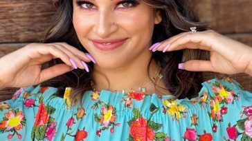 Gorgeous Styles Of Kamala Aka Reecha Moorjaani from Never Have I Ever 2