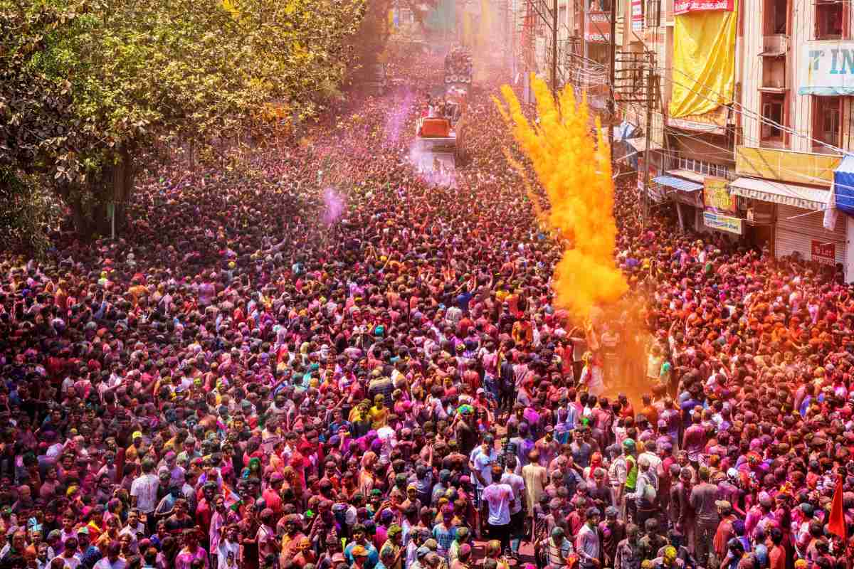 Festival of Colours: Madhya Pradesh Prepares for Vibrant Holi Celebrations
