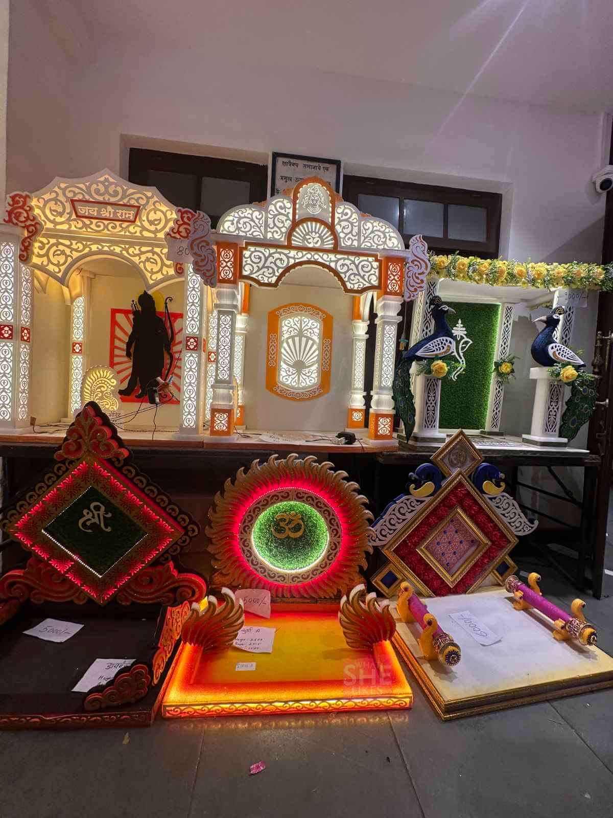 Shri Vitthal-Rukmini Background Makhar