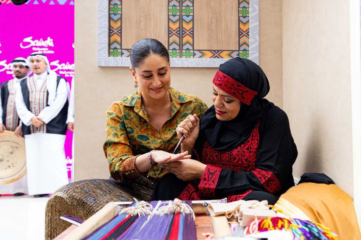 Kareena Kapoor Khan Explores Saudi Cultural Showcase in Mumbai