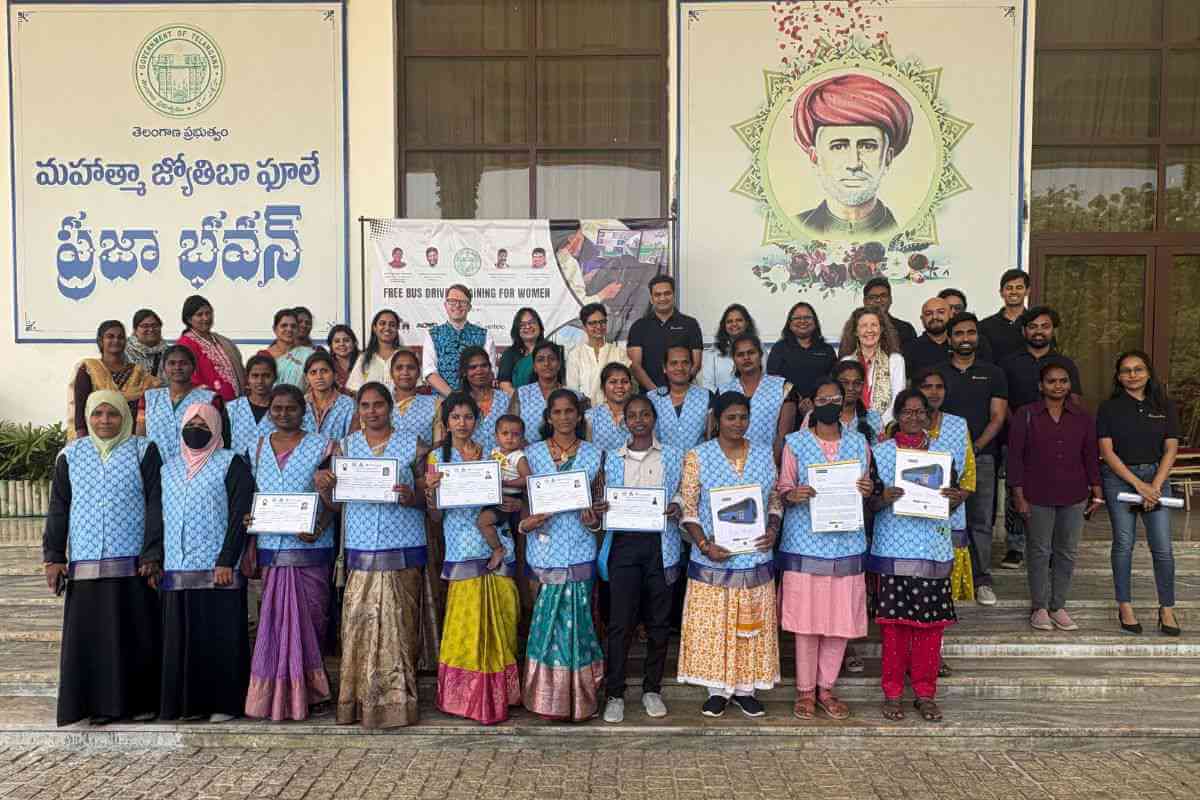 Fresh Bus Inducts 21 Women Drivers to Promote Inclusive Mobility