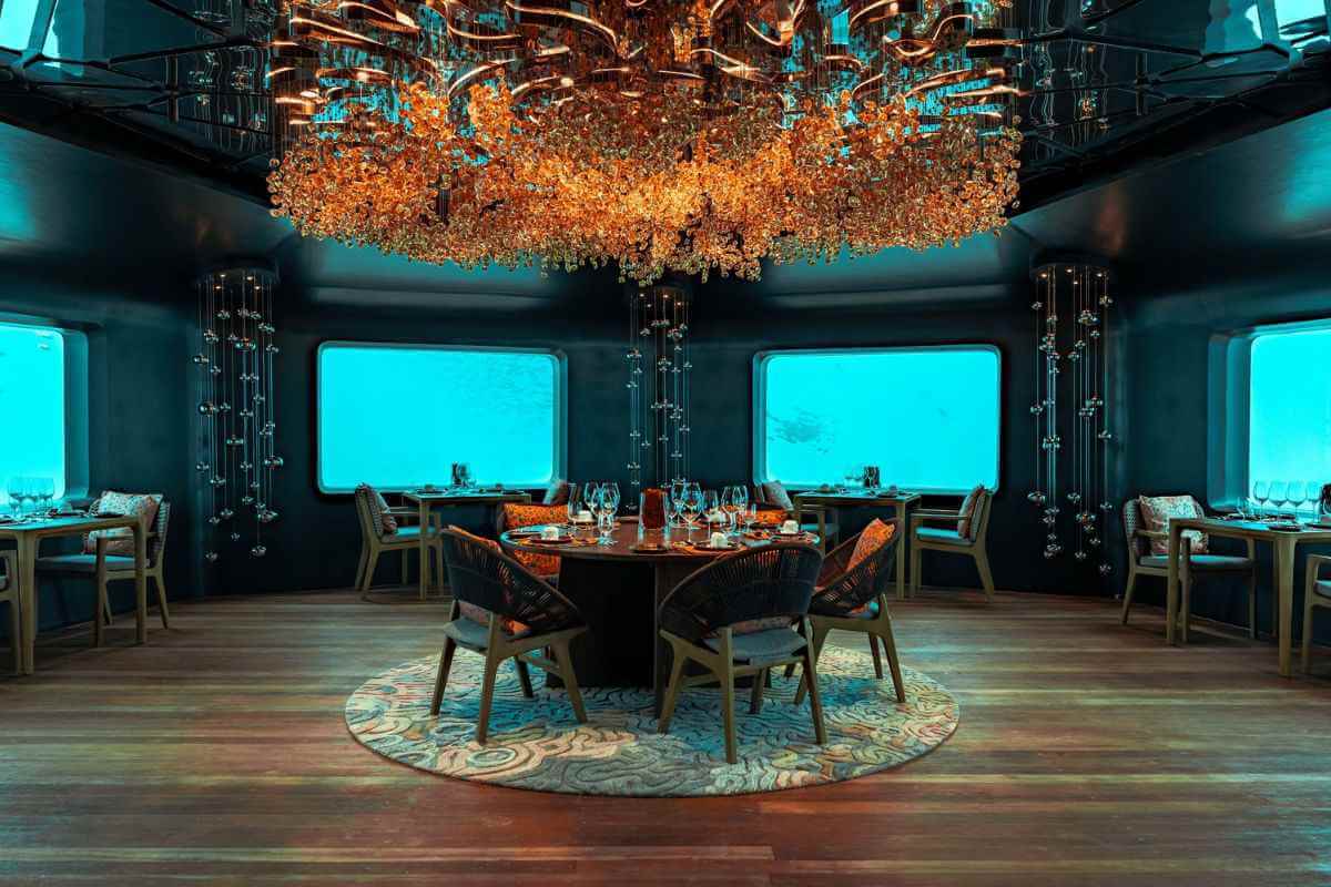 Meyyafushi Maldives Unveils Underwater Dining Experience Bubble, Introduces Subaquatic Breakfast Service
